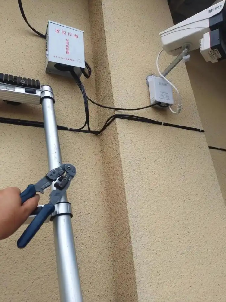 室內(nèi)監(jiān)控安裝高度 監(jiān)控攝像機(jī)安裝高度規(guī)范 室內(nèi)監(jiān)控安裝高度 監(jiān)控攝像機(jī)安裝高度規(guī)范